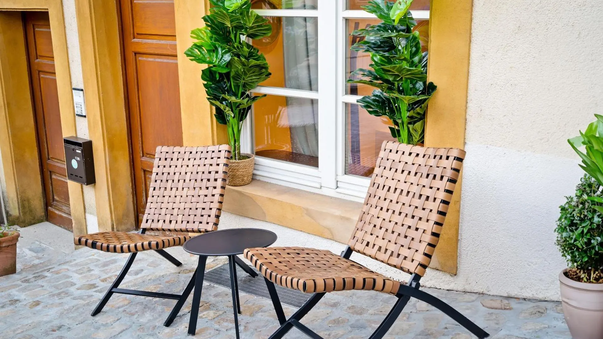 Cozy Apt With Smart Tv, Elevator & Equipped Kitchen Luxembourg Luxembourg