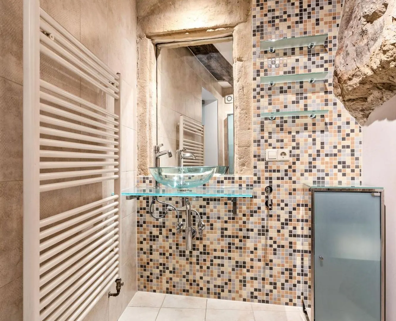 Apartment Cozy Apt With Smart Tv, Elevator & Equipped Kitchen Luxembourg Luxembourg