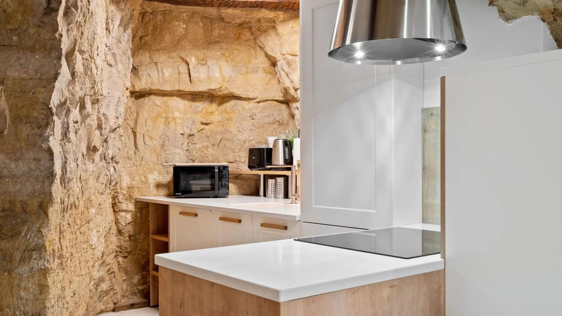 Cozy Apt With Smart Tv, Elevator & Equipped Kitchen Luxembourg Apartment