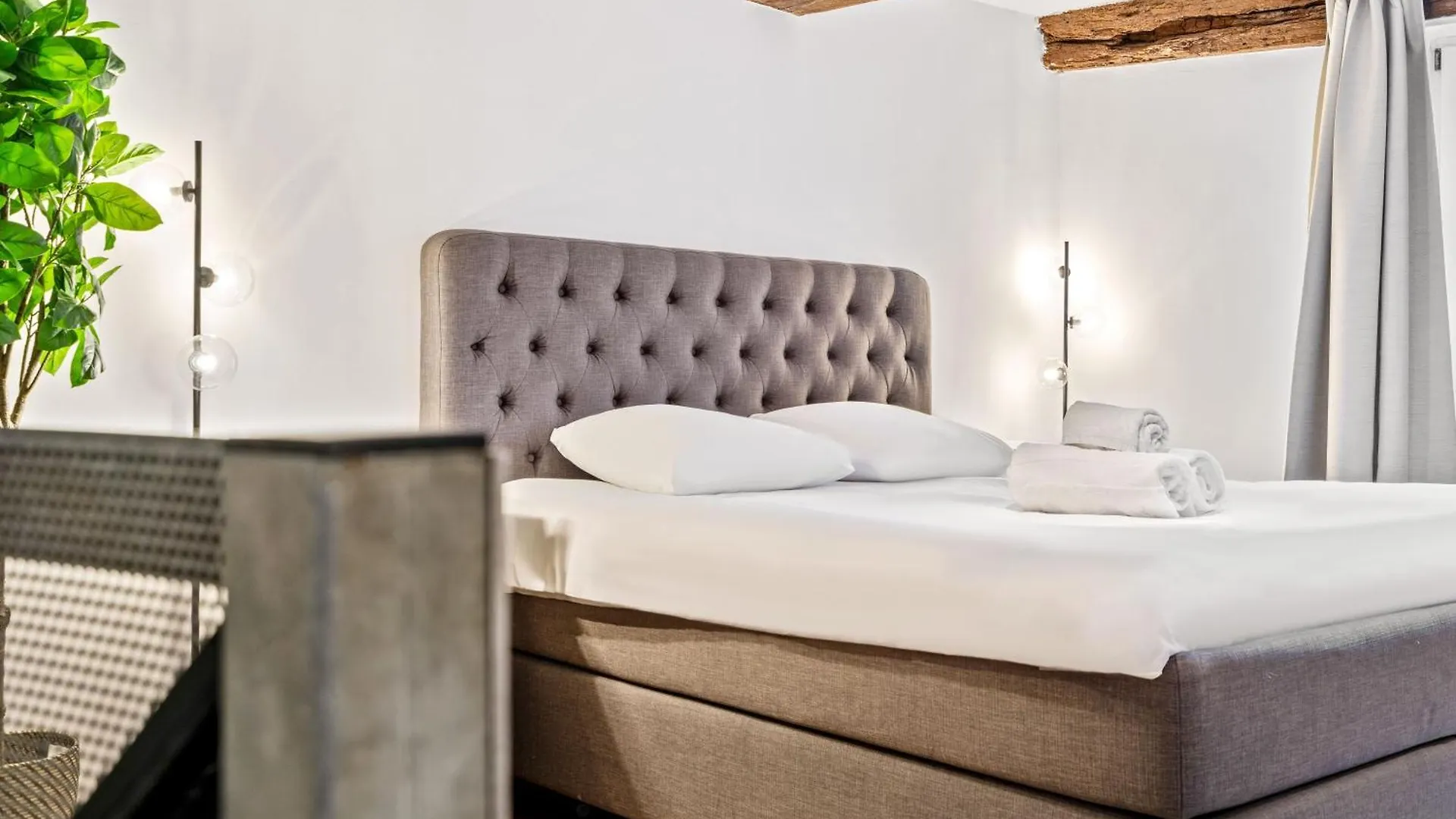 Cozy Apt With Smart Tv, Elevator & Equipped Kitchen Luxembourg 0*,  Luxembourg